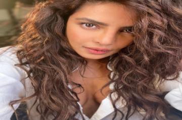 Priyanka Chopra compares American gun rights and abortion rights