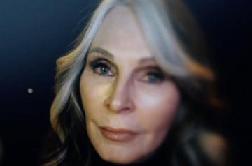 Beverly Crusher.(photo:@IndieWire)