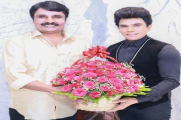 Gopuram Cinemas to release 'The Legend' in over 800 theaters in TN