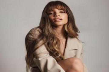 Leslie Grace