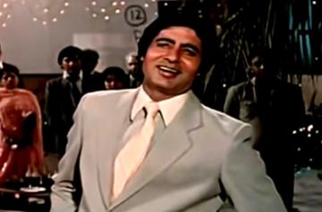 Manzilen apni jagah hai...': Amitabh Bachchan.