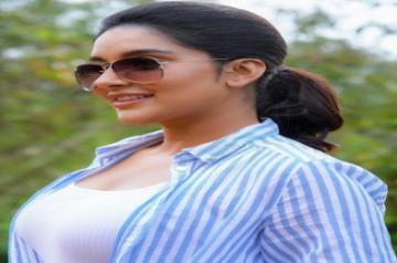 Actress Mahima Nambiar.