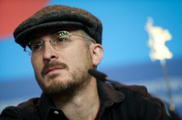 BERLIN, Feb. 5, 2015(Xinhua)-- U.S. director Darren Aronofsky, president of the jury, attends a press conference at the 65th Berlinale International Film Festival in Berlin, Germany, on Feb. 5, 2015. (Xinhua/Zhang Fan/IANS)(azp)
