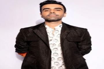 Naveen Kasturia