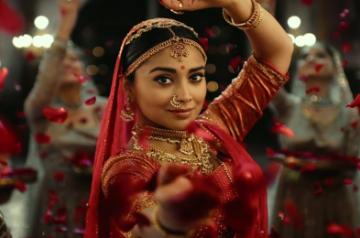 Namaami Namaami from Underworld Ka Kabzaa