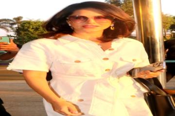 Kerala HC says Sunny Leone is being 'unnecessarily harassed' by cheating case