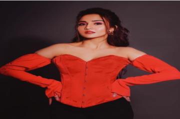 Ashi Singh.