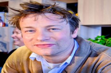 super chef Jamie Oliver.(Credit:wikipedia)