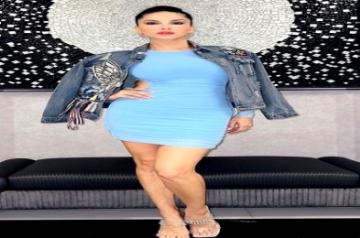 Sunny Leone.