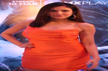 Actress Sonnalli Seygall ties the knot with hotelier Ashesh L. Sajnani